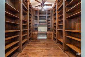 5533 Club Park Way (13)