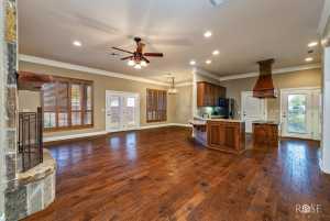 5533 Club Park Way (8)