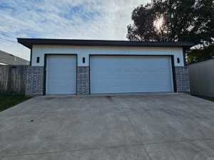 2074 Augusta Dr (12)