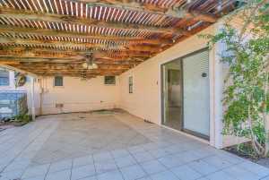 2420 Live Oak St (17)