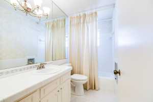 2921 Southland Blvd (25)