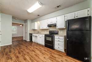 1417 Gregory Dr (8)