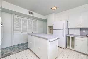 906 Ave J (16)