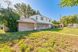 906 Ave J (36)