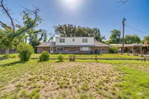 906 Ave J (39)