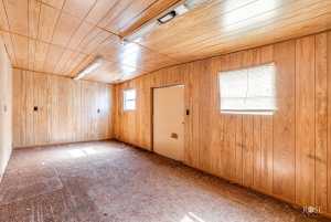906 Ave J (42)