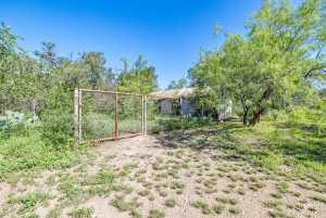 906 Ave J (43)