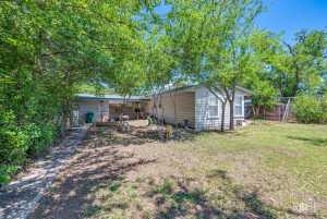 2821 Twohig Ave (23)