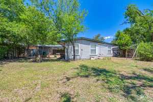 2821 Twohig Ave (25)