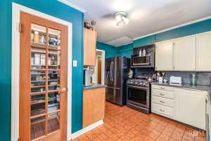 2821 Twohig Ave (6)
