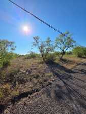 424 N Montague Ave (2)