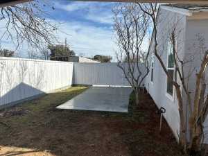 204 W 13th St (28)
