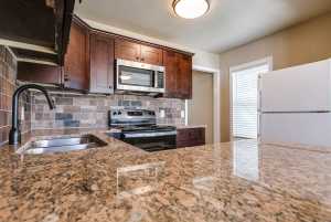 204 W 13th St (8)