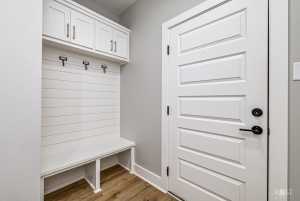 5313 Riviera Lane (30)