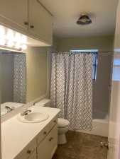 3326 Tanglewood Dr (33)