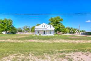 511 Elm St (32)