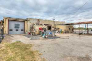 2917 N Chadbourne St (27)