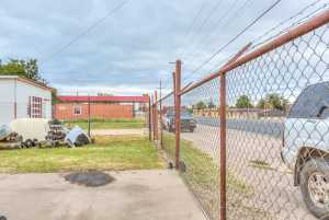2917 N Chadbourne St (4)