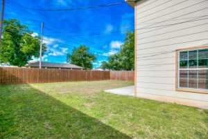 317 River Oaks St (11)