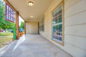 317 River Oaks St (34)