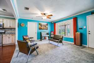 317 River Oaks St (6)
