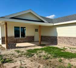 926 E 39th St (3)