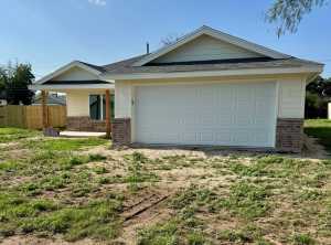 926 E 39th St (2)