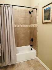 4202 Kensington Creek (25)