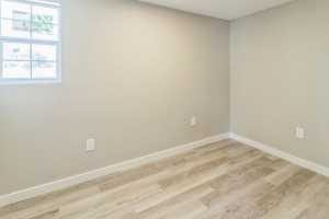 4071 Mercedes St (10)
