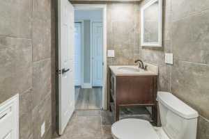 4071 Mercedes St (30)