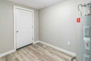 4071 Mercedes St (40)