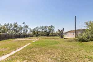 4071 Mercedes St (4)