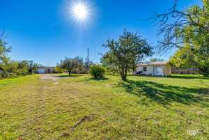 6945 Grape Creek Rd (35)