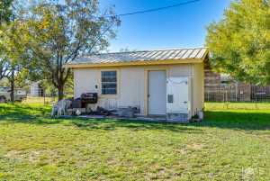 6945 Grape Creek Rd (40)