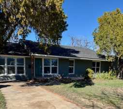 2218 W Concho Ave (2)