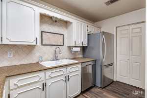 3413 Sequoia Circle (41)