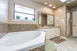 3413 Sequoia Circle (48)