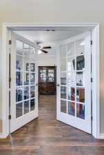 6017 Melrose Ave (37)