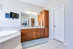 6017 Melrose Ave (22)