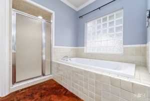 1258 Gleneagles Dr (18)