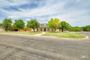 1258 Gleneagles Dr (2)