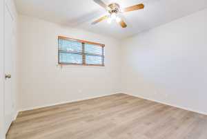 1809 N Harrison St (16)