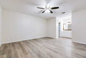 1809 N Harrison St (21)