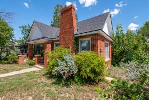 2309 Houston St (4)