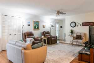 902 Ave D (3)