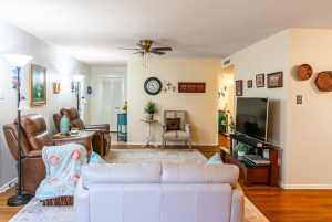 902 Ave D (5)