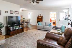 902 Ave D (6)
