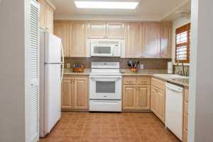 902 Ave D (8)