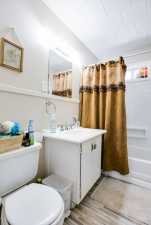2414 Chestnut St (23)