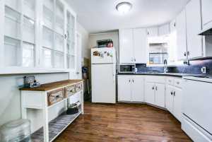 2414 Chestnut St (4)